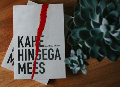 Kahe hingega mees